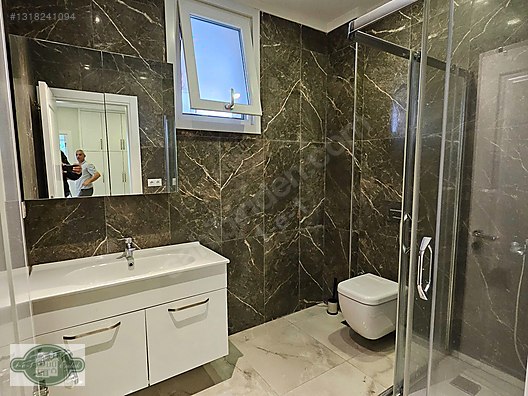 Caddebostan'da Satılık Geniş ve Modern 4+1 Daire | 180 m²