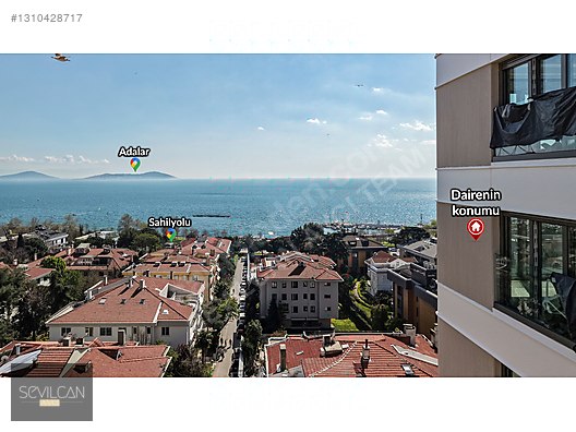 Caddebostan'da Panoramik Manzaralı, 250 m² Genişliğinde 4+1 Lüks Daire