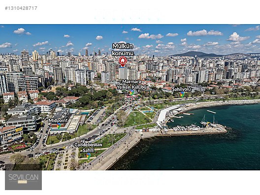 Caddebostan'da Panoramik Manzaralı, 250 m² Genişliğinde 4+1 Lüks Daire