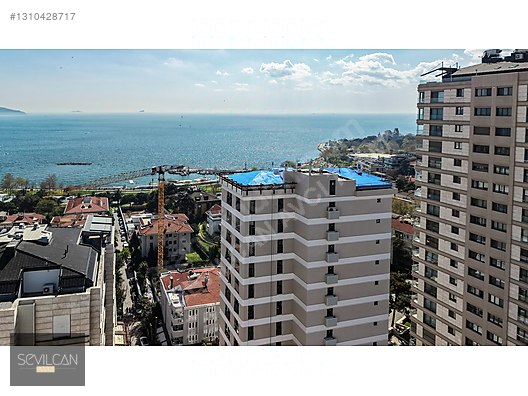 Caddebostan'da Panoramik Manzaralı, 250 m² Genişliğinde 4+1 Lüks Daire
