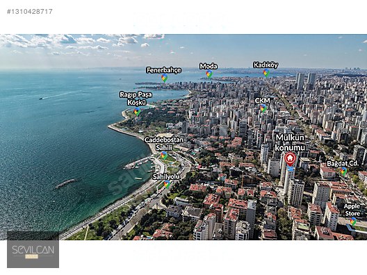 Caddebostan'da Panoramik Manzaralı, 250 m² Genişliğinde 4+1 Lüks Daire