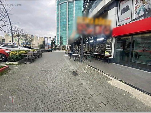 Beylikdüzü Adnan Kahveci'de 170 m² Satılık Dükkan