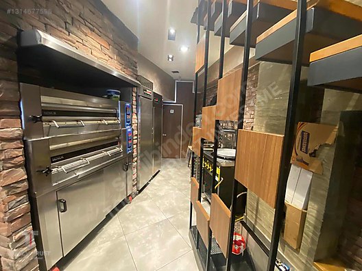 Beylikdüzü Adnan Kahveci'de 170 m² Satılık Dükkan
