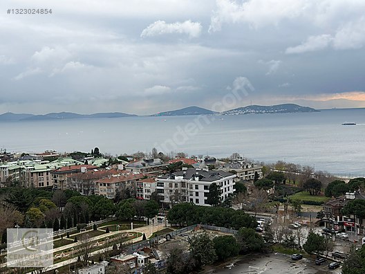 Caddebostan'da Panoramik Manzaralı, Geniş 5+1 Penthouse Daire