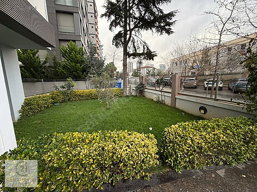 Caddebostan'da Panoramik Manzaralı, Geniş 5+1 Penthouse Daire