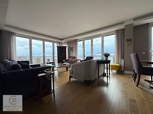Caddebostan'da Panoramik Manzaralı, Geniş 5+1 Penthouse Daire