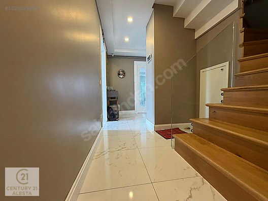 Caddebostan'da Panoramik Manzaralı, Geniş 5+1 Penthouse Daire