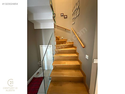 Caddebostan'da Panoramik Manzaralı, Geniş 5+1 Penthouse Daire