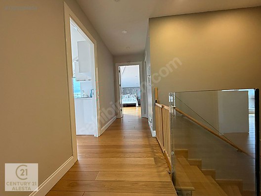 Caddebostan'da Panoramik Manzaralı, Geniş 5+1 Penthouse Daire