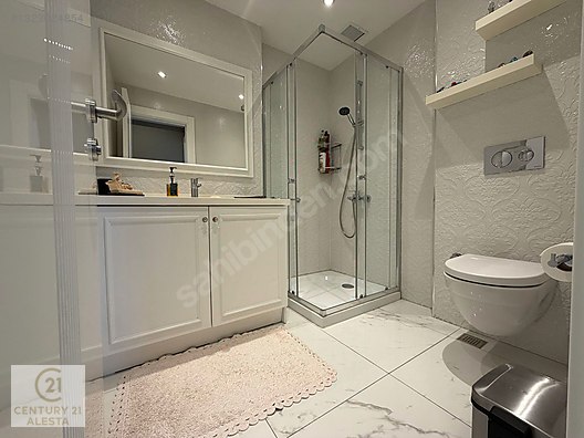Caddebostan'da Panoramik Manzaralı, Geniş 5+1 Penthouse Daire