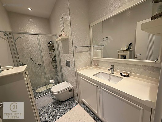 Caddebostan'da Panoramik Manzaralı, Geniş 5+1 Penthouse Daire
