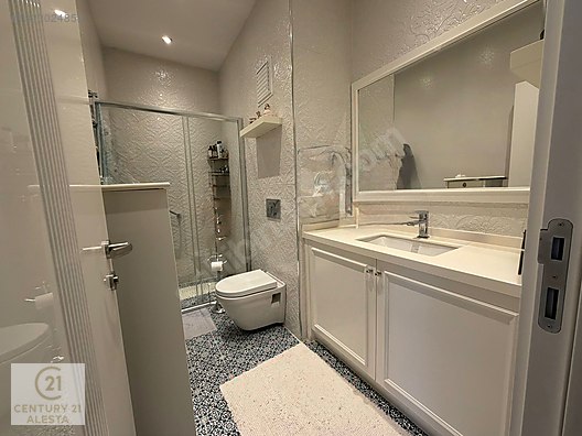 Caddebostan'da Panoramik Manzaralı, Geniş 5+1 Penthouse Daire