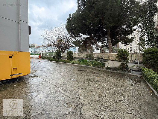 Caddebostan'da Panoramik Manzaralı, Geniş 5+1 Penthouse Daire