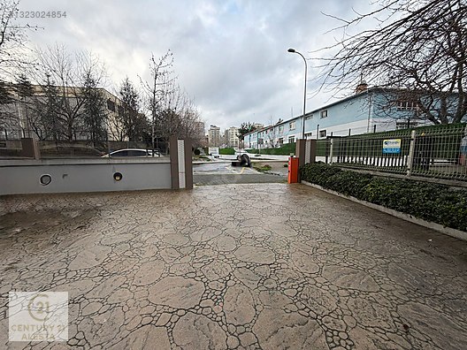 Caddebostan'da Panoramik Manzaralı, Geniş 5+1 Penthouse Daire
