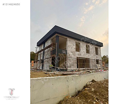 Gebze Ahatlı'da 1600 m² Müstakil Tapulu 6+1 Dubleks Daire