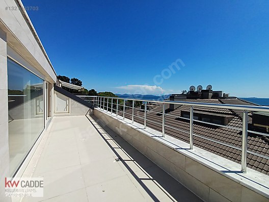 Caddebostan'da Satılık 280 m² Geniş ve Ferah 3+2 Daire