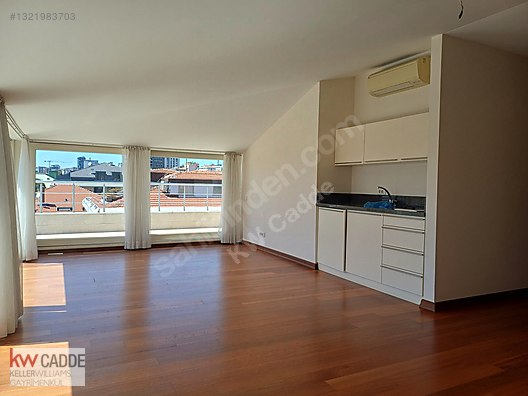 Caddebostan'da Satılık 280 m² Geniş ve Ferah 3+2 Daire