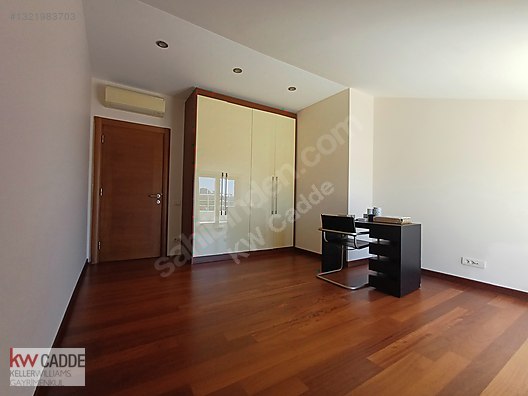 Caddebostan'da Satılık 280 m² Geniş ve Ferah 3+2 Daire